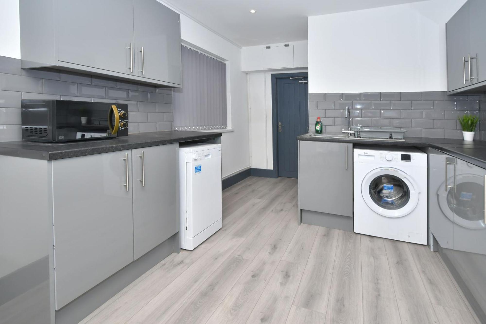 Townhouse @ 24 Brunswick Place Stoke Etruria Ngoại thất bức ảnh