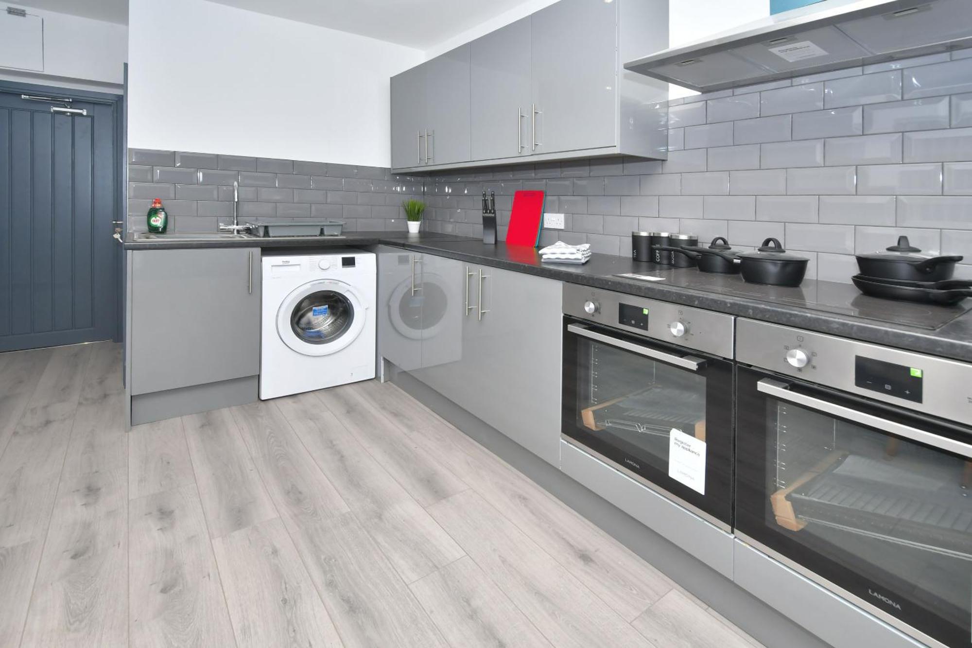 Townhouse @ 24 Brunswick Place Stoke Etruria Ngoại thất bức ảnh