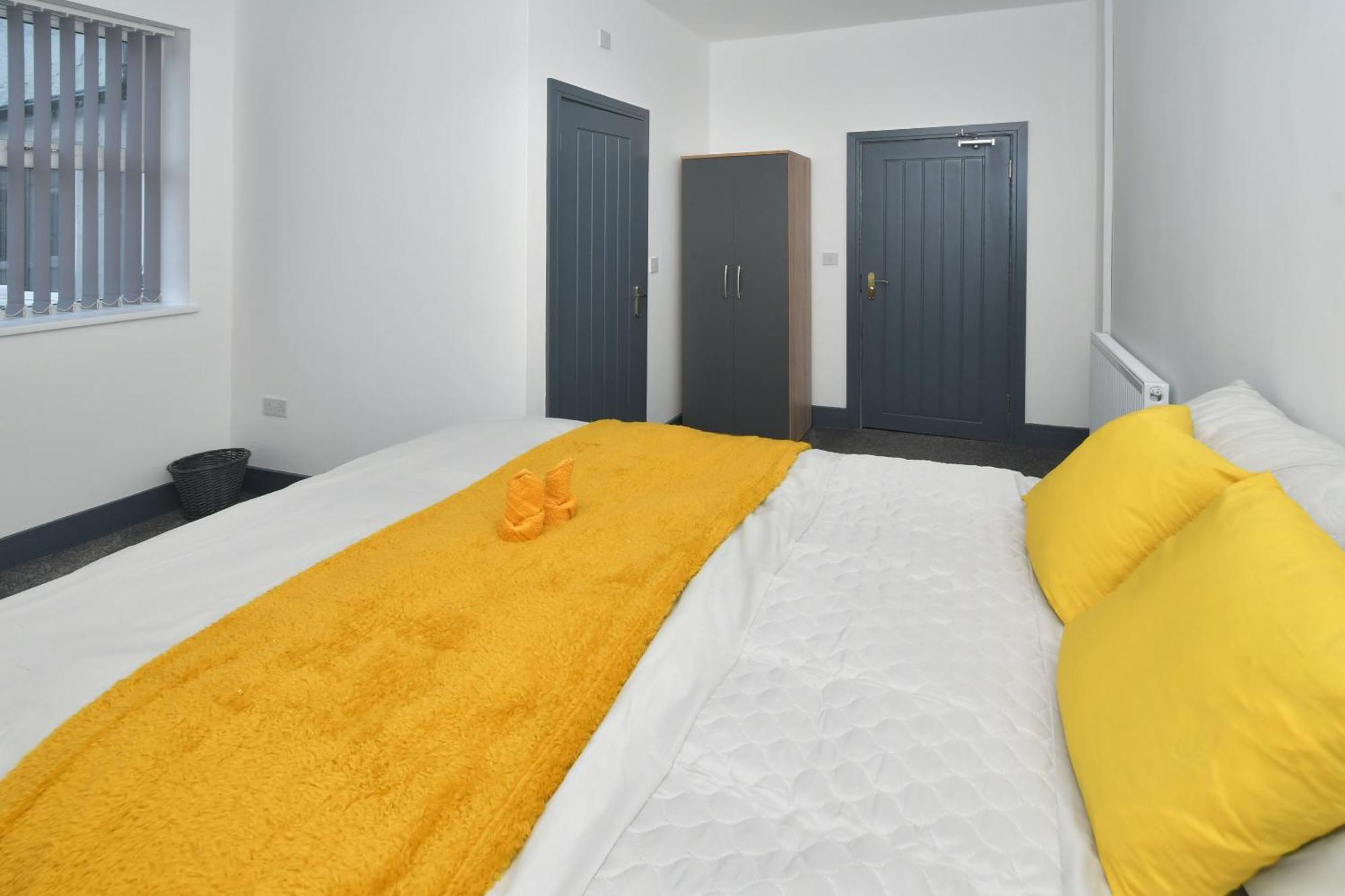 Townhouse @ 24 Brunswick Place Stoke Etruria Ngoại thất bức ảnh